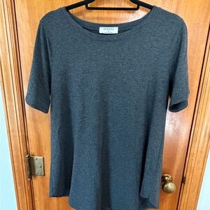 Zenana Outfitters Charcoal Gray Short Sleeve Women's Top